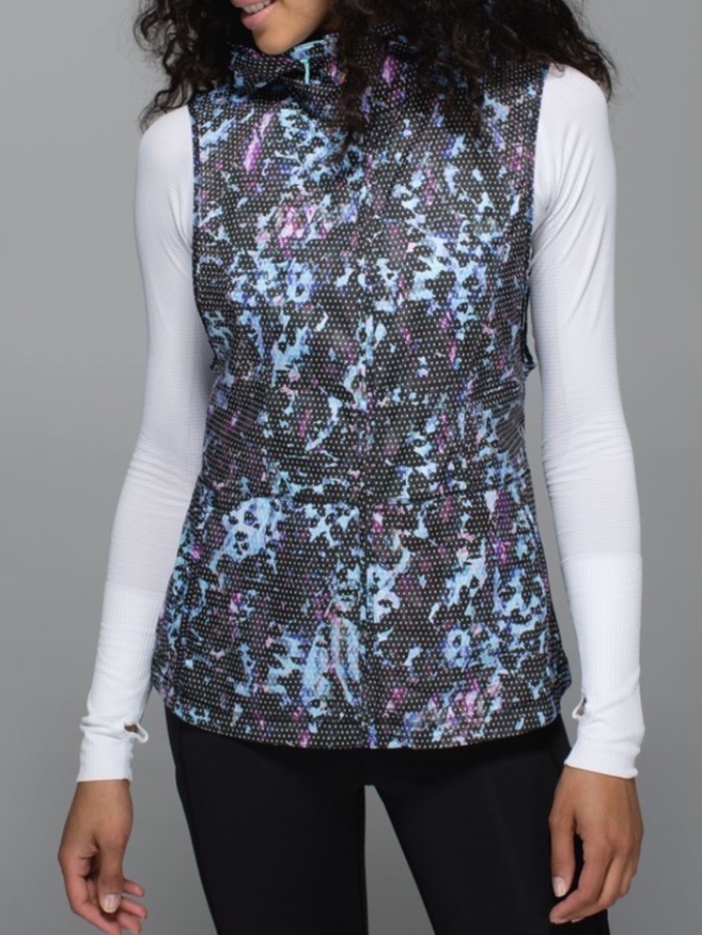 Lululemon Pack-It Vest Floral Sport Tranquil Blue Multi Size 8